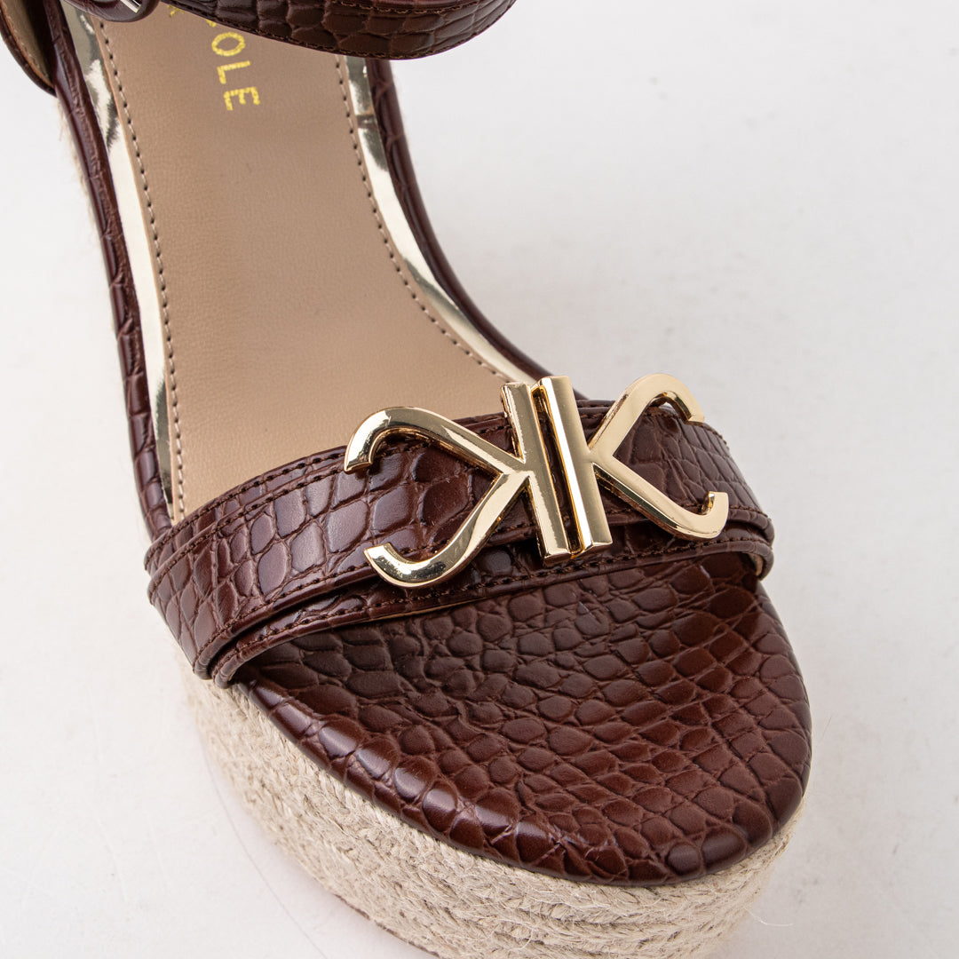 Noelle Kc Buckle Ank