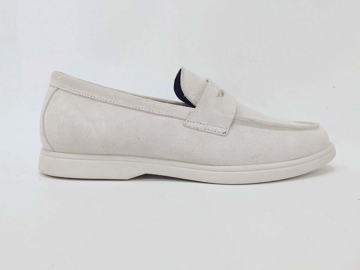 #color_off-white