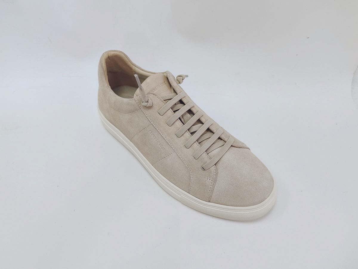 #color_off-white